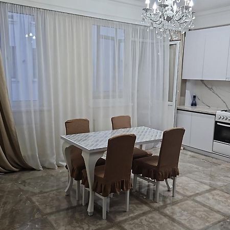 Airport Apartments Taxi キシナウ エクステリア 写真