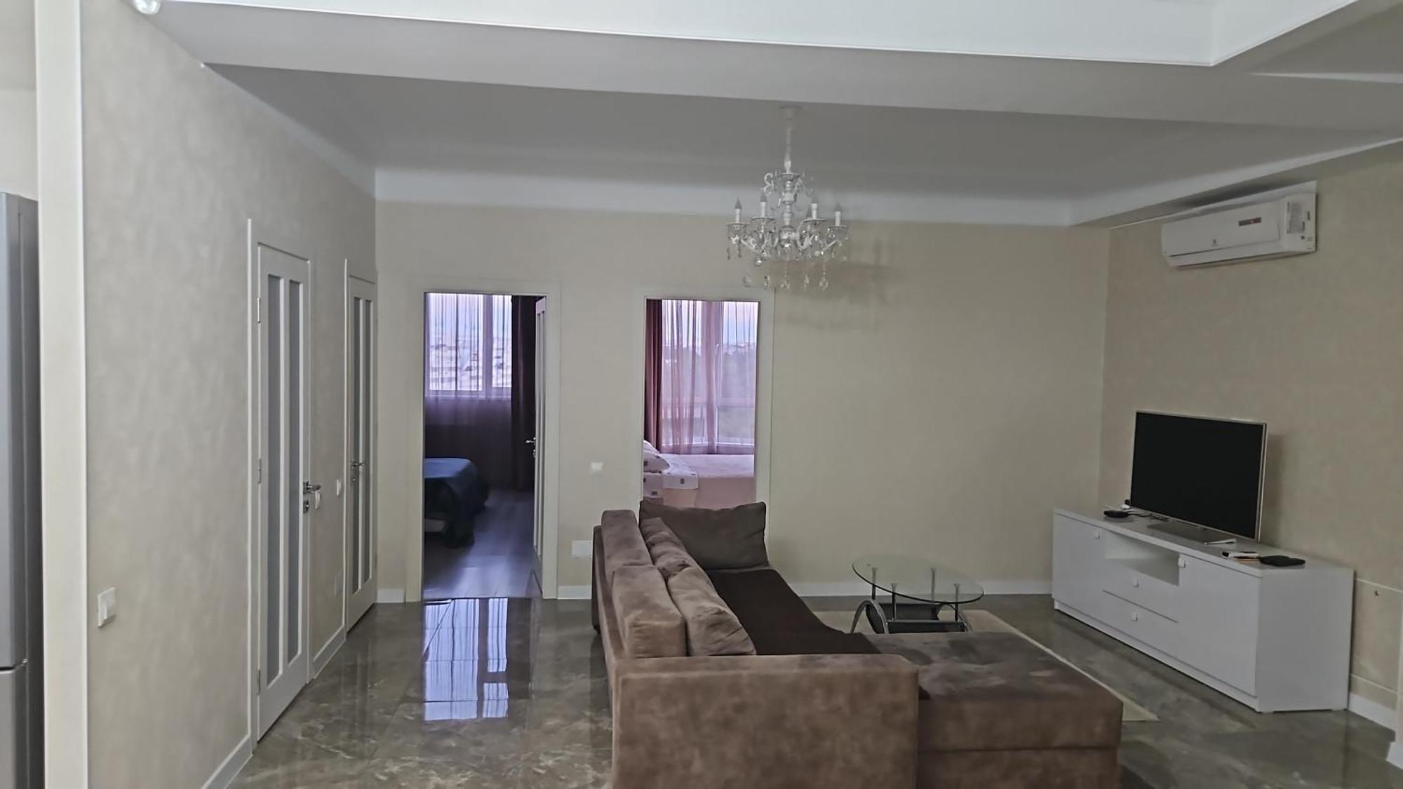 Airport Apartments Taxi キシナウ エクステリア 写真